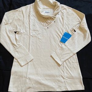 Columbia NWT Silver Falls Long Sleeve Shirt